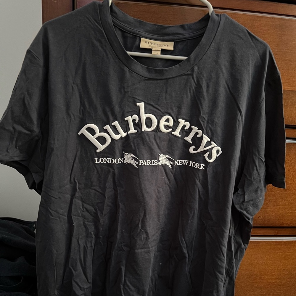 Burberry London England t-shirt. Size XXL.